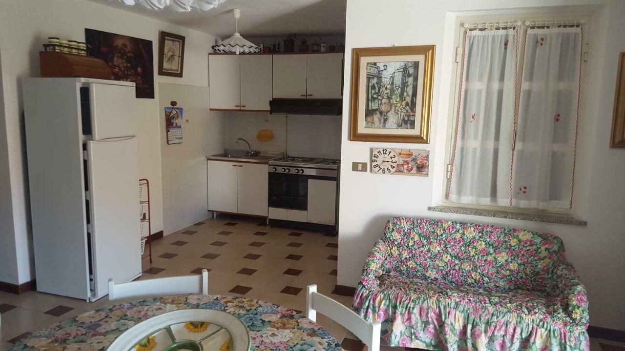 Appartamento Bouganville Magomadas Екстериор снимка